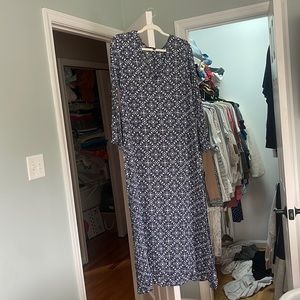 Sexy summer dress that hugs curves